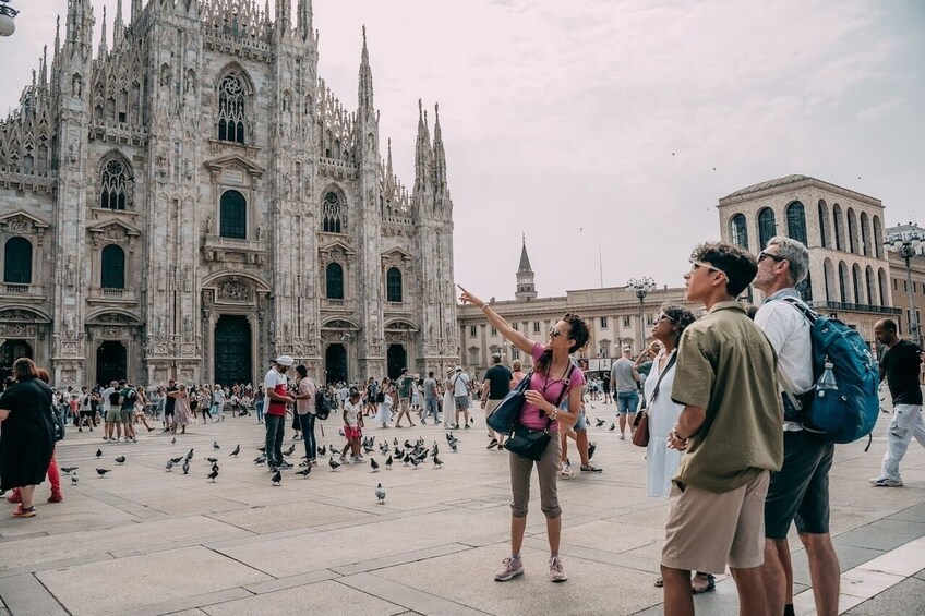 Best of Milan Walking Tour with Duomo visit