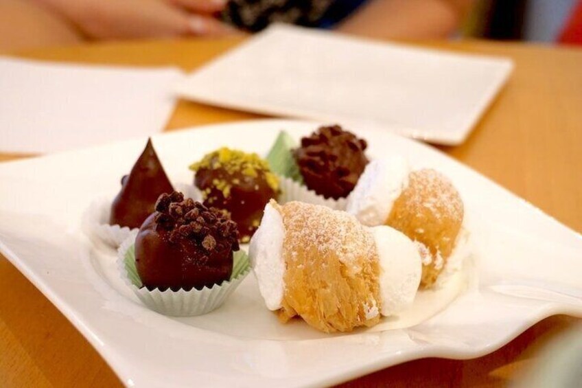 Typical Austrian cakes and desserts.