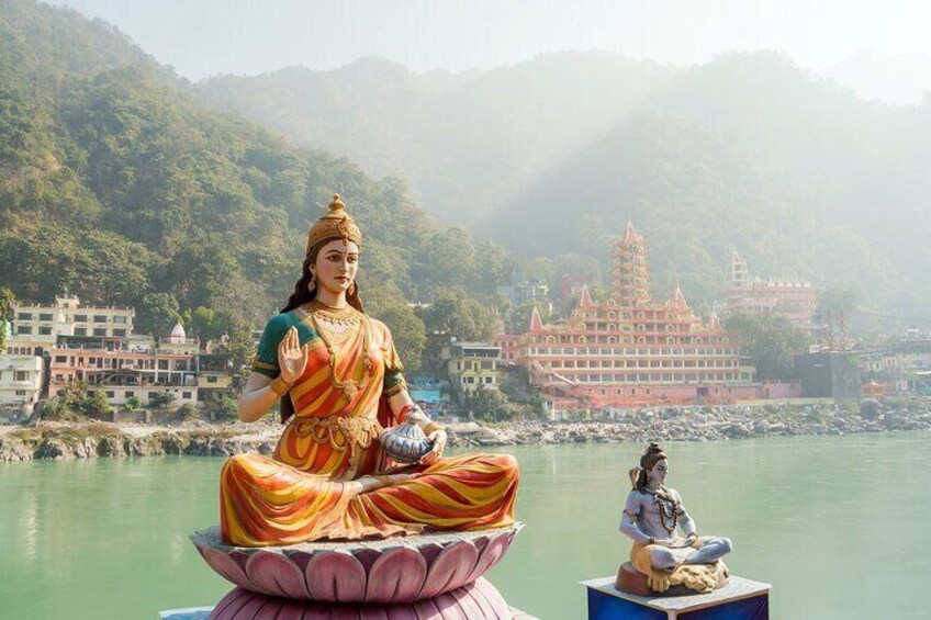 Highlights of Rishikesh & Haridwar (Guided Fullday Sightseeing Tour by Car)