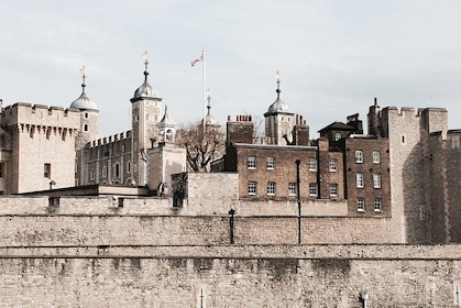 Der Tower of London – Kleingruppentour mit einem lokalen Experten