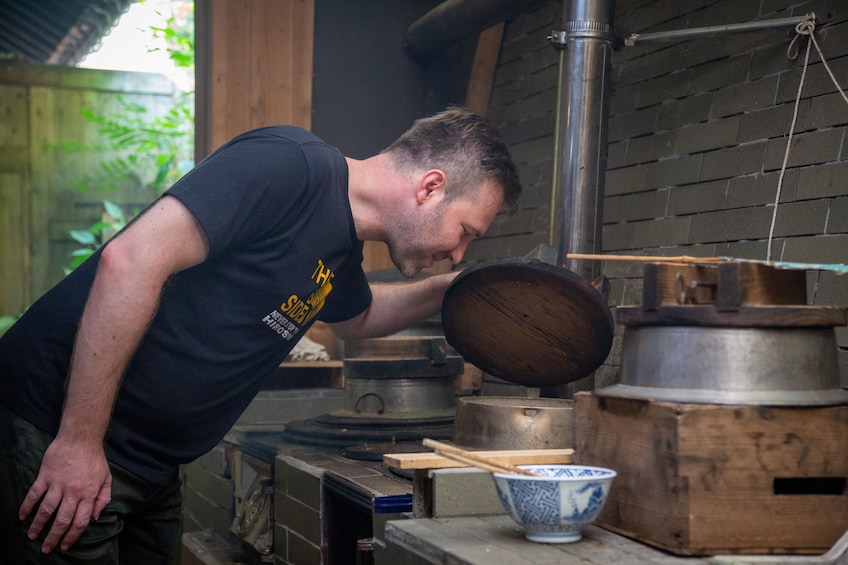 Show item 2 of 8. Hiking and Cooking at Japanese Old Folk House in Yuki