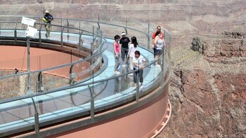 Grand Canyon West Rim & Indian Country Bus Tour