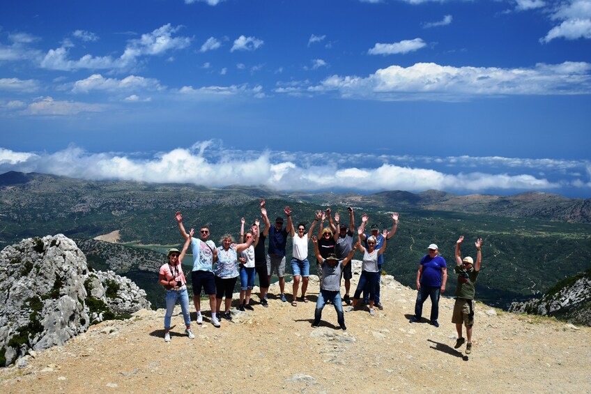 4x4 Jeep Safari Tour with Lunch