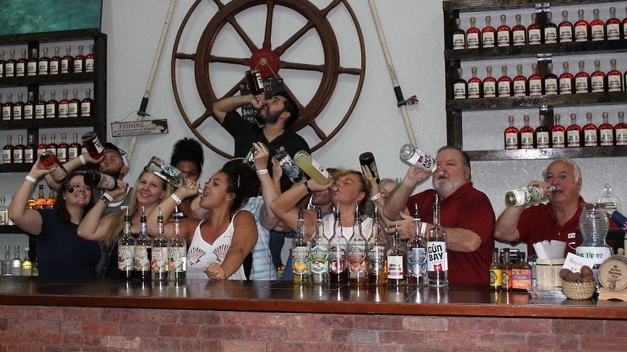 Cayman Islands Rum & Beer Tour with Lunch