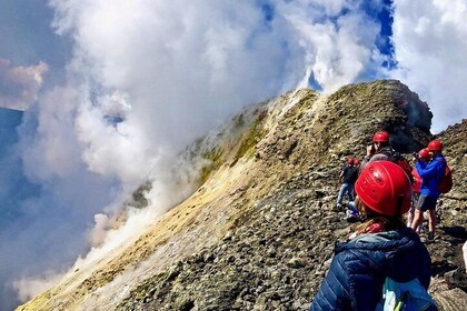 Excursion to the top of Mount Etna - Only Guide Service for experienced hik...