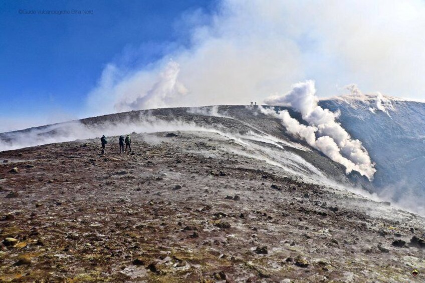 Walking on the top of the highest active volcano in Europe 