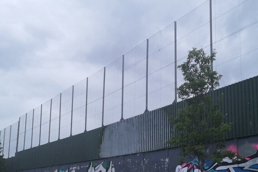 Belfast Famous peace wall ( bigger than the Berlin wall)
