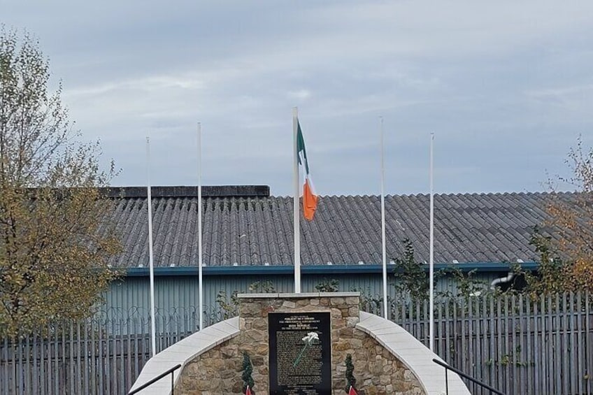Belfast black taxi tours