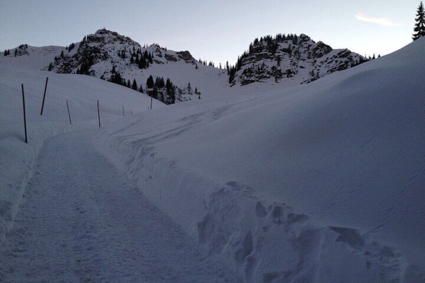 Snowshoe tour on the Schliersee