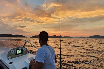 Half-Day Private Powerboat Fishing Experience in Dubrovnik
