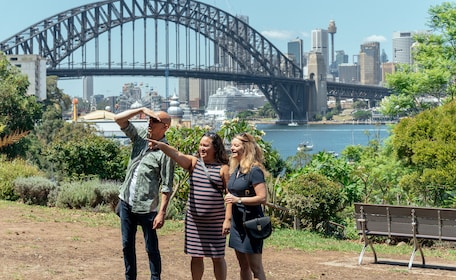 Lonely Planet Experience: Highlights & Hidden Gems of Sydney