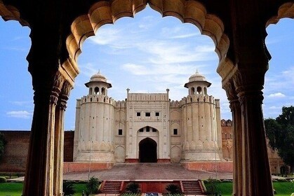 Lahore Full Day Sightseeing Tour