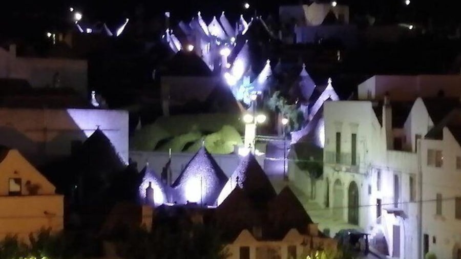 Alberobello by night