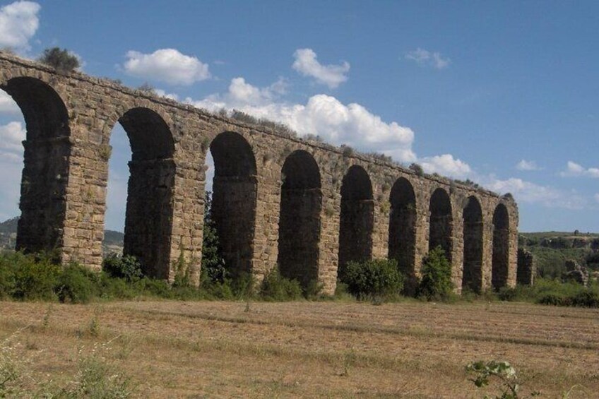 aqueducts