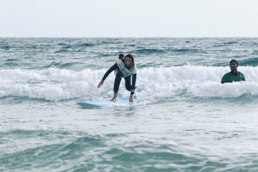 Surf Lesson for beginners and intermediate (1 instructor with max 4 people)