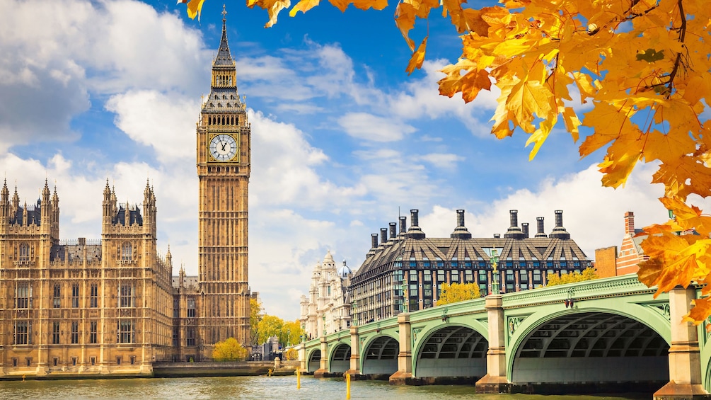 Big Ben and the Houses of Parliament along the River Thames in London