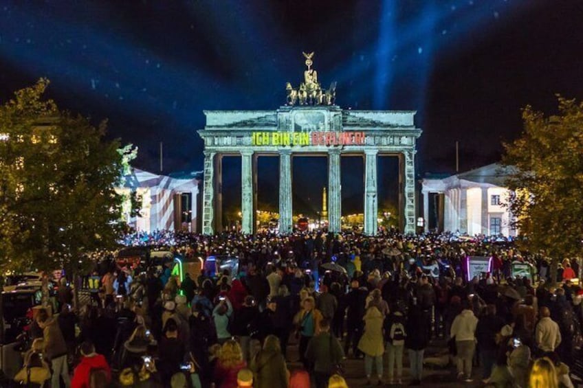 Berlin Night Tour - Rickshaw Sightseeing