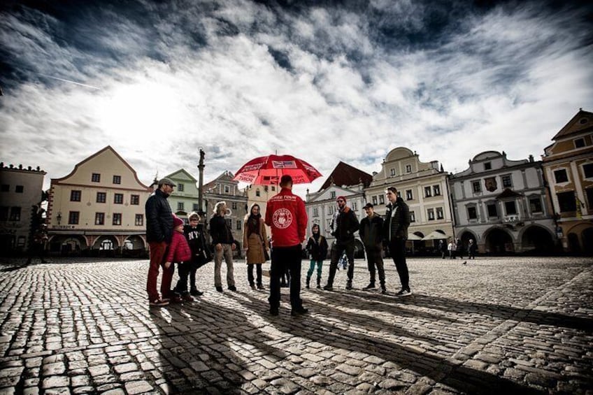 The main square of Český Krumlov. The beginning of the Wiseman Free Tour at 10:30 am.
