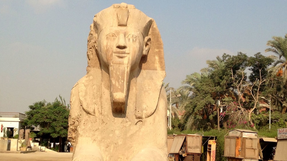 Sphinx sculpture in Memphis