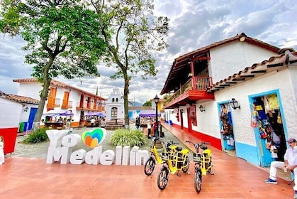 Electric Bicycle Rental in Medellín
