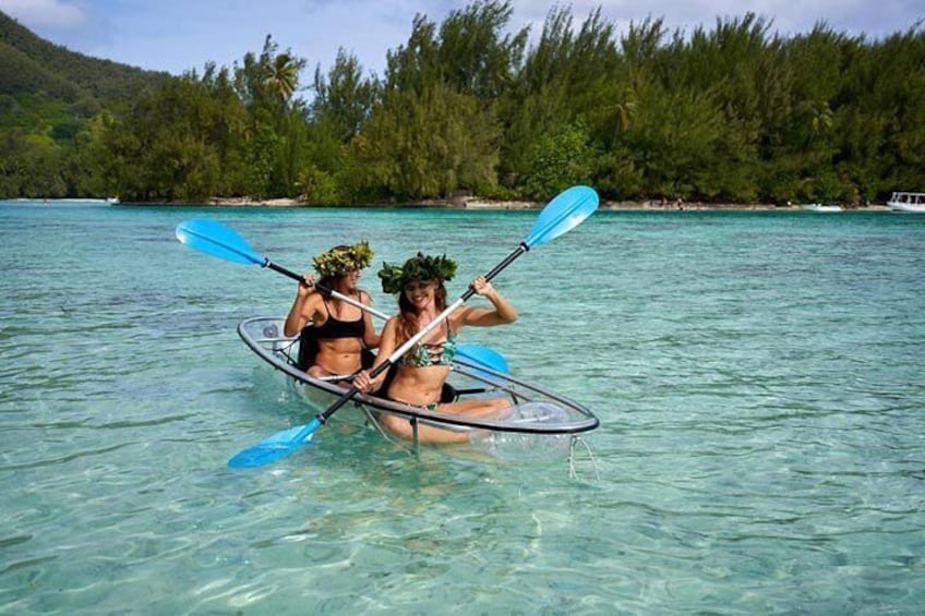 Eco guided excursion to the lagoon of Moorea in transparent kayak 1/2 day morning