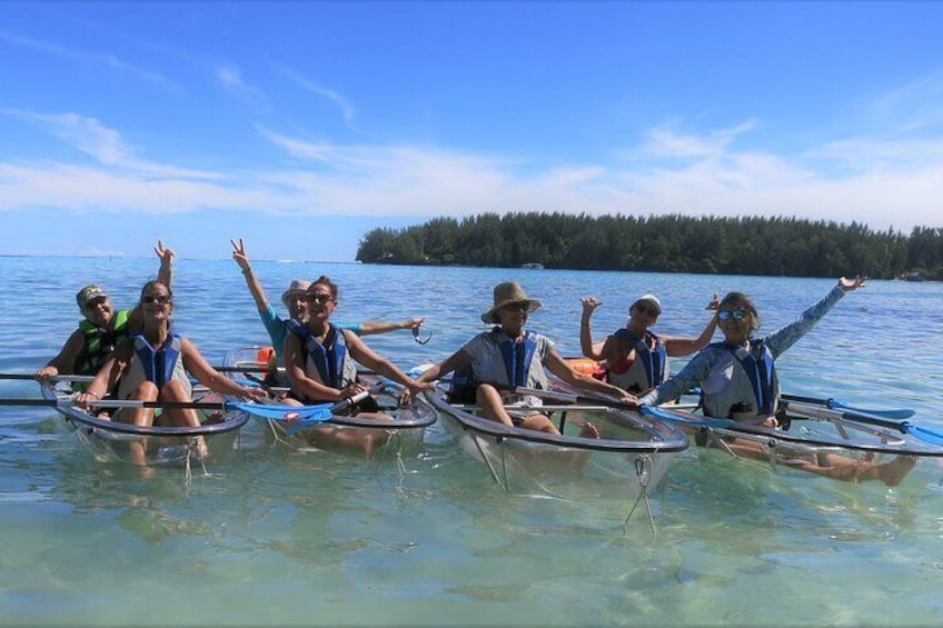 Eco guided excursion to the lagoon of Moorea in transparent kayak