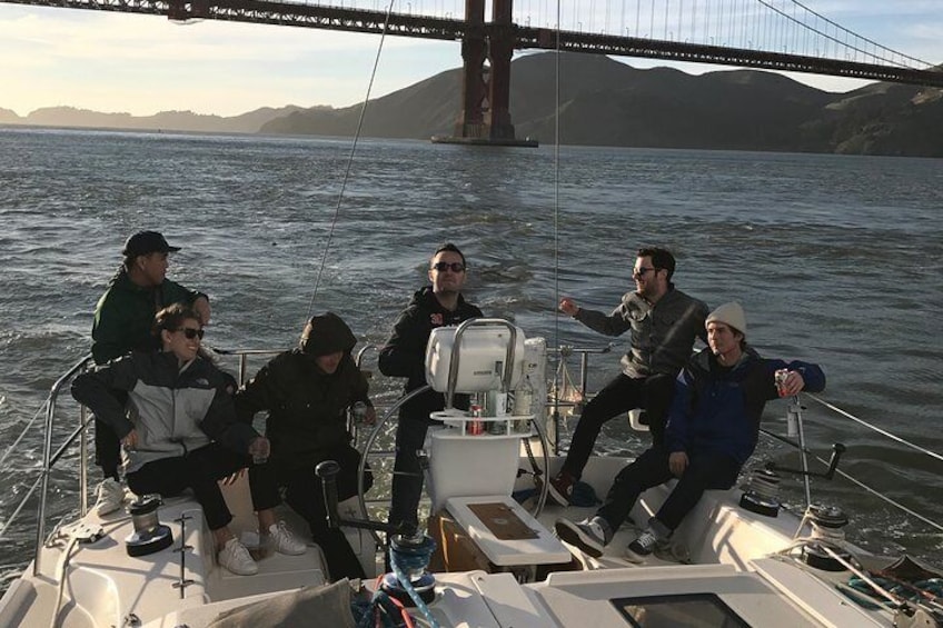 2 Hours Private Sailboat Charter for up to six people in San Francisco Bay