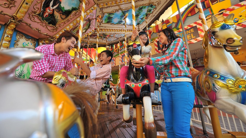 Show item 5 of 10. Private Sunway Lagoon Theme Park with Transfer