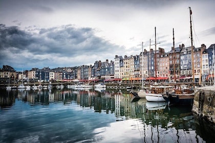 Guided walking tour of Honfleur
