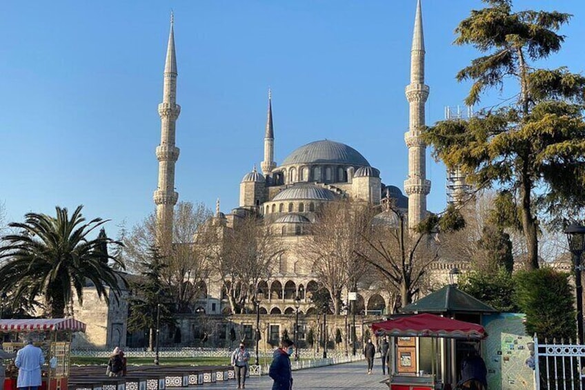 Private: Topkapi Palace, St. Sophia, Blue Mosque, Grand Bazaar, Hipodromme