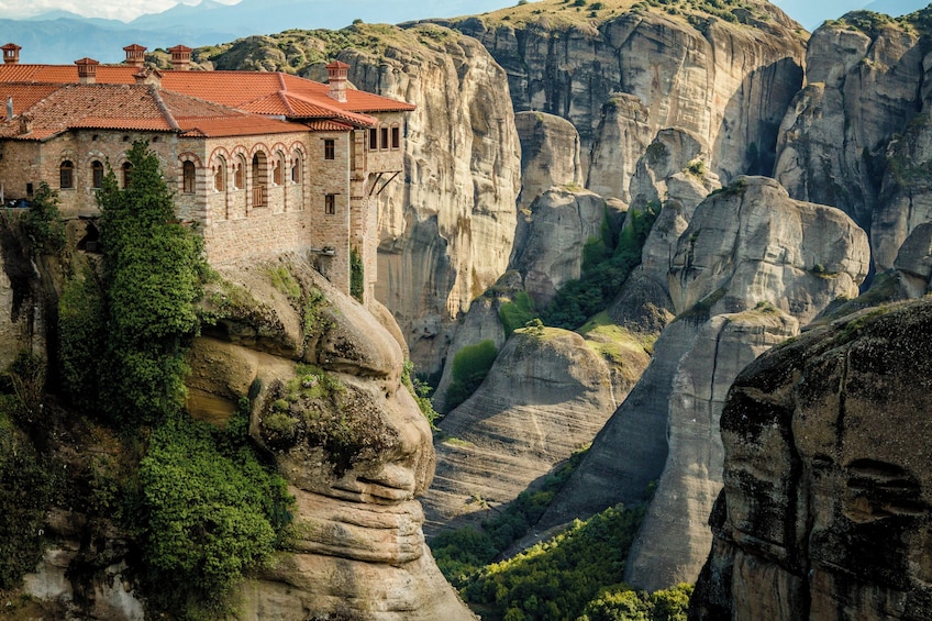 From Athens: Meteora Full-Day Trip by Bus, including Hermit Caves