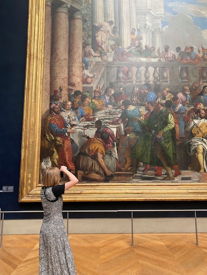 Louvre Museum Small Group Guided Tour