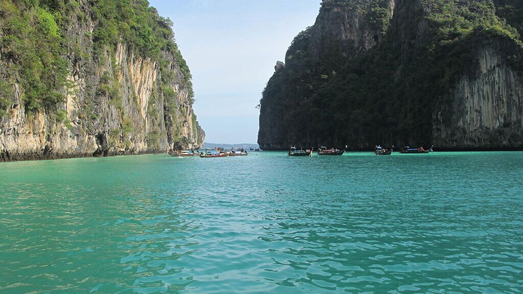 Maya Bay, Monkey Bay, Bamboo and Phi Phi Tour From Krabi