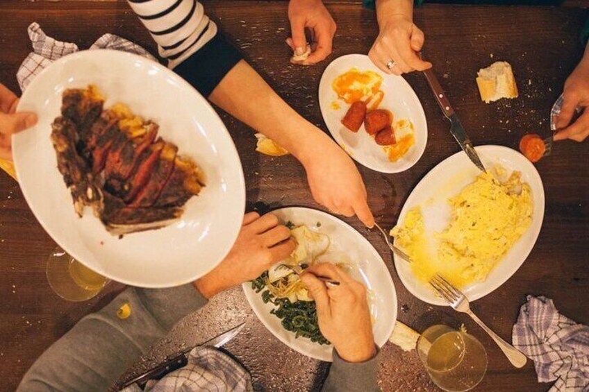 The AUTHENTIC Basque Foodies ® unique cider house experience!