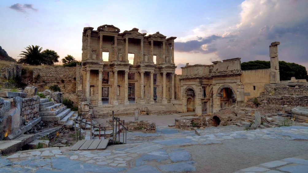 the remnants of the Ephesus Pergamum in Istanbul 
