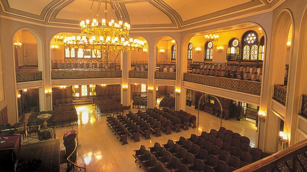 Interior view of synagogue.