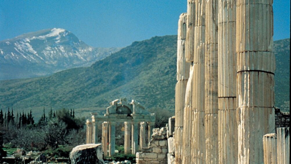 Pillars and ruins of Pergamum