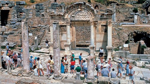 2-päiväinen Efesos & Pamukkale bussilla