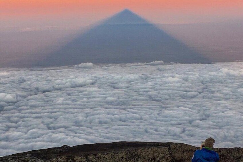 Night Climb to Pico Mountain in Small Groups