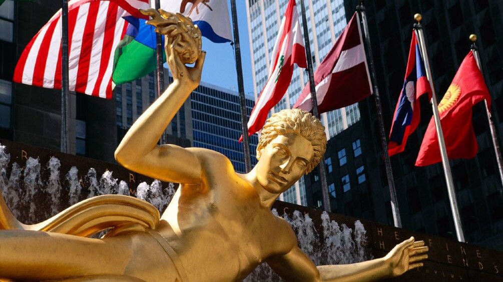 Gold statue at Rockefeller Center in New York