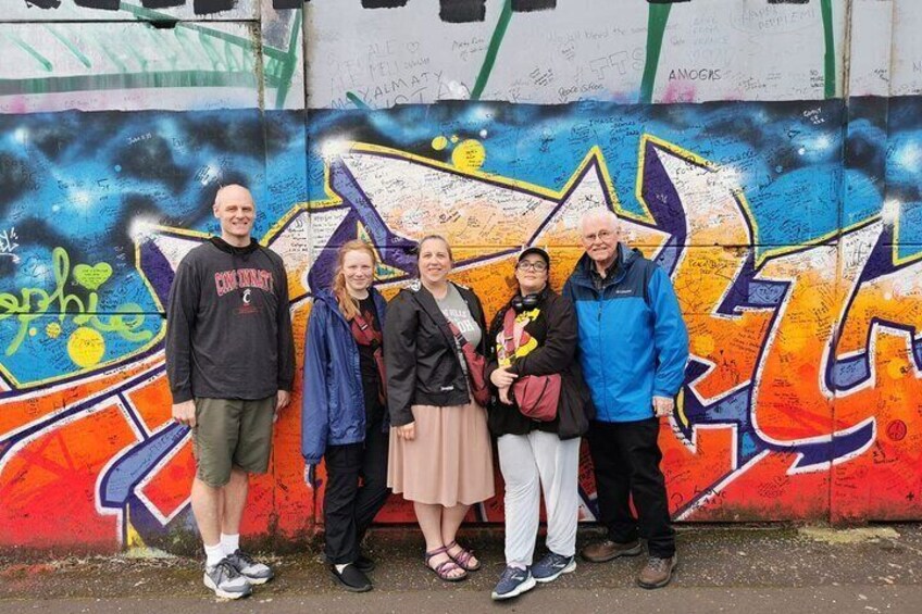 Belfast's Political Mural Taxi Tour