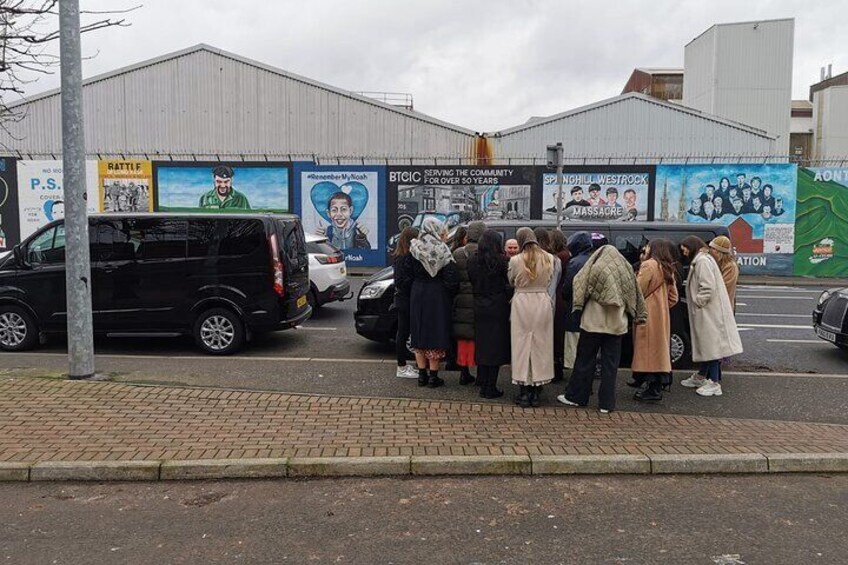 Belfast's Political Mural Taxi Tour