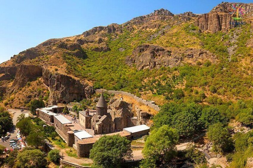 5 Days Armenia Package with Accommodation, Tours and Transfers
