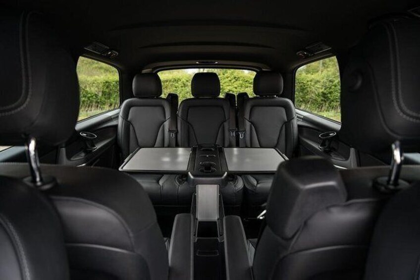 Show item 2 of 18. Nottingham to London Heathrow (LHR) Airport Luxury Private Airport Transfer