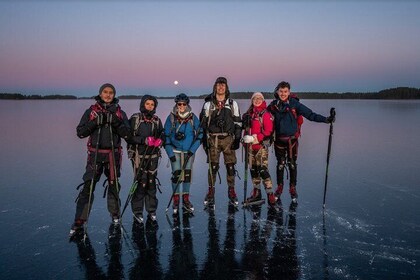 Beginner friendly Nordic Ice Skating On lakes in Stockholm