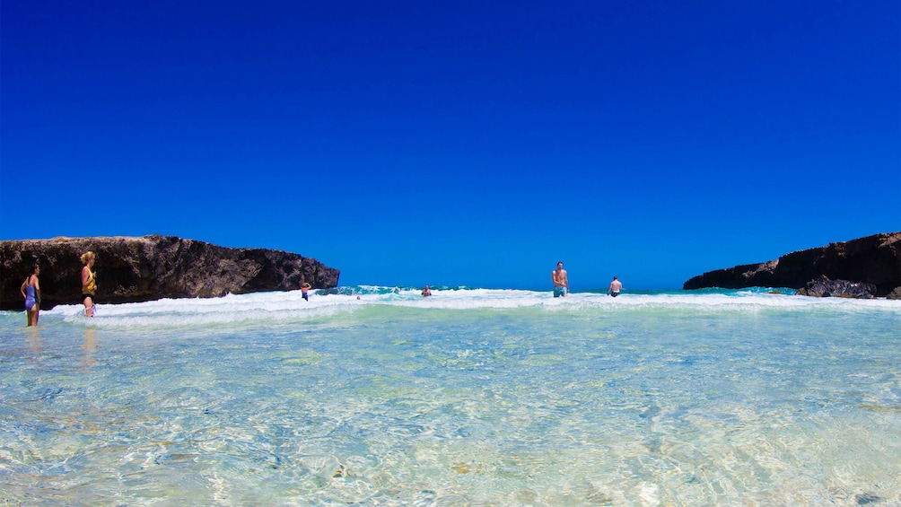 Beautiful waters of Aruba 