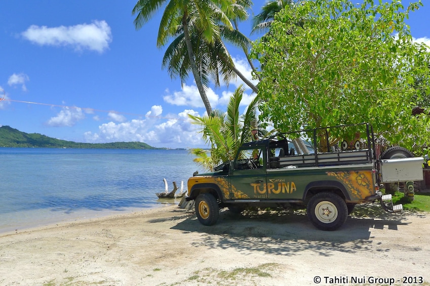 Half day 4WD Safari in Bora Bora