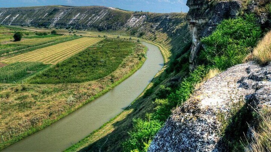 Half-Day Private Guided Tour of Orheiul Vechi and a Farmhouse