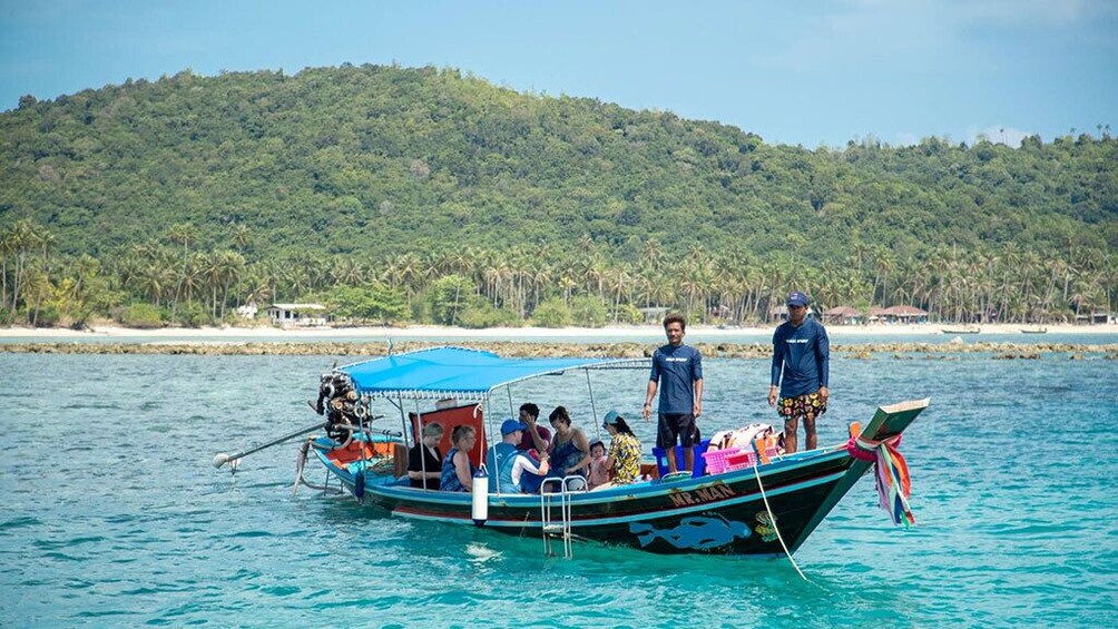 Koh Tan Snorkelling Tour by MR.MAN From Koh Samui