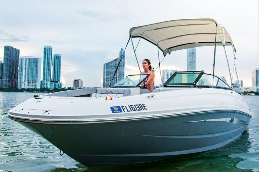 2-hour Miami Boat Tour Per Person Price